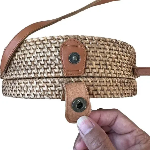 Rattan Crossbody Hand Bag Womens Woven Tan Boho Beach Vacation Island Resortwear - Picture 3 of 11
